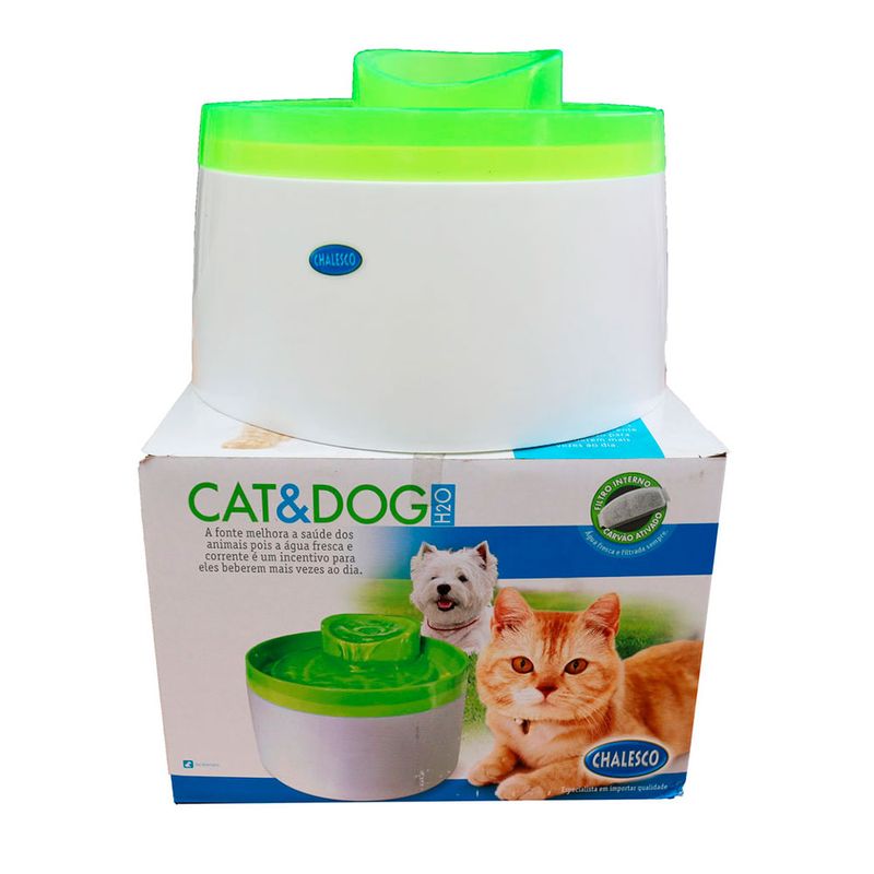 Foto-do-produto-Fonte-Chalesco-H2O-Cat---Dog-Verde-com-Filtro-para-Caes-e-Gatos-no-petshop-online-da-Tudo-de-Bicho