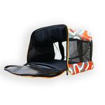 Foto-do-produto-Bolsa-de-Transporte-Saks-Caes-e-Gatos-A-Bordo-Manual-Gol--no-petshop-online-da-Tudo-de-Bicho